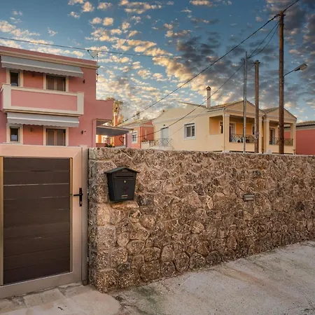 빌라 Helxis 카노니